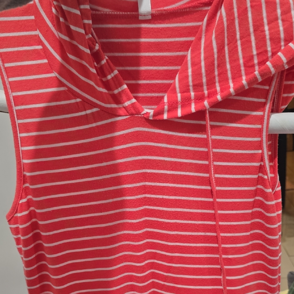 Striped Sleeveless Hoodie